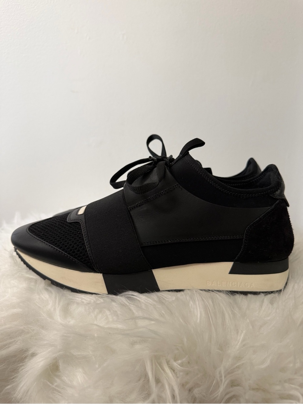Balenciaga Race Runner mesh and leather sneakers - Picture 7 of 11